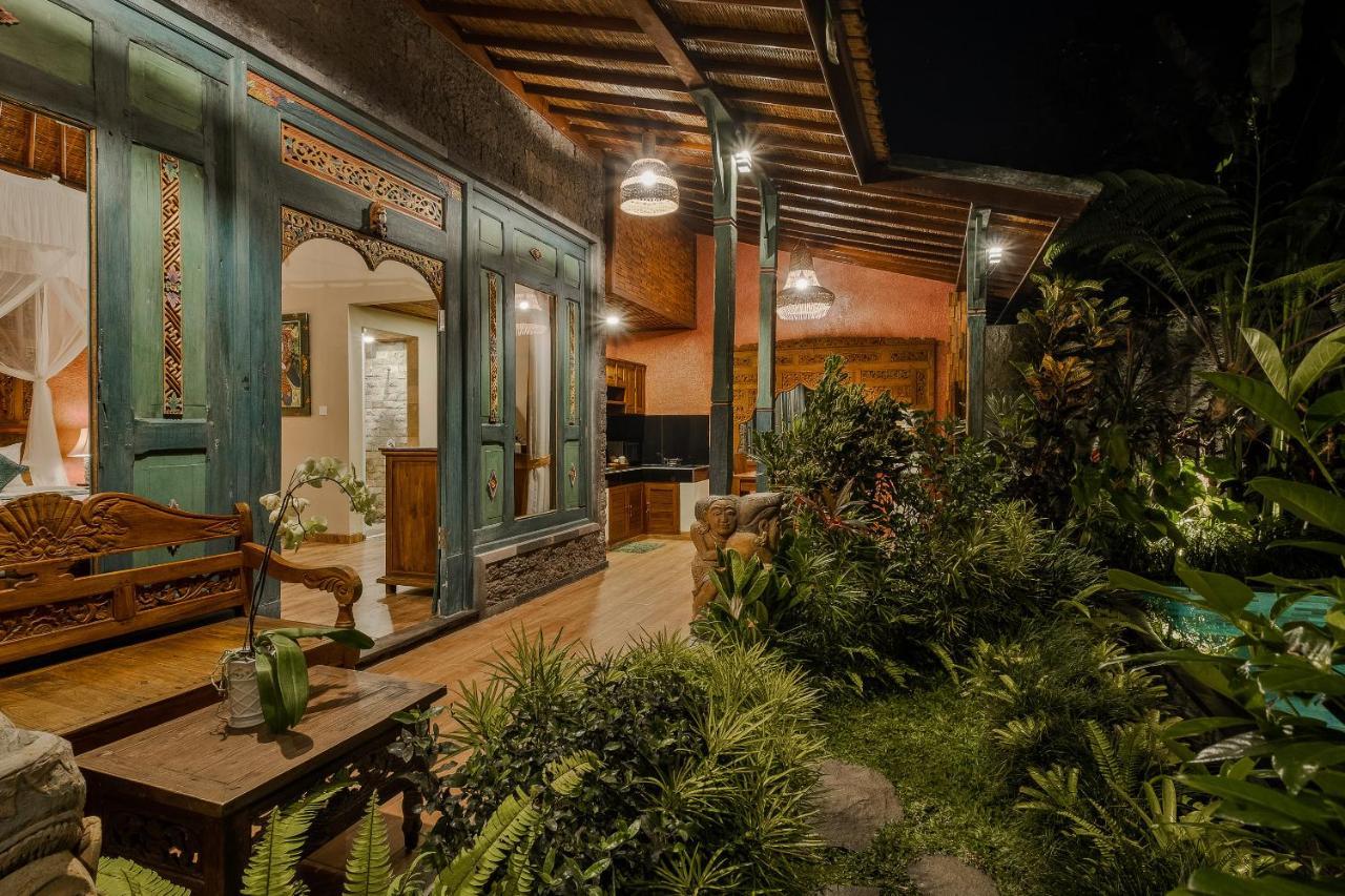 Teja Lokha Ubud Villa Экстерьер фото