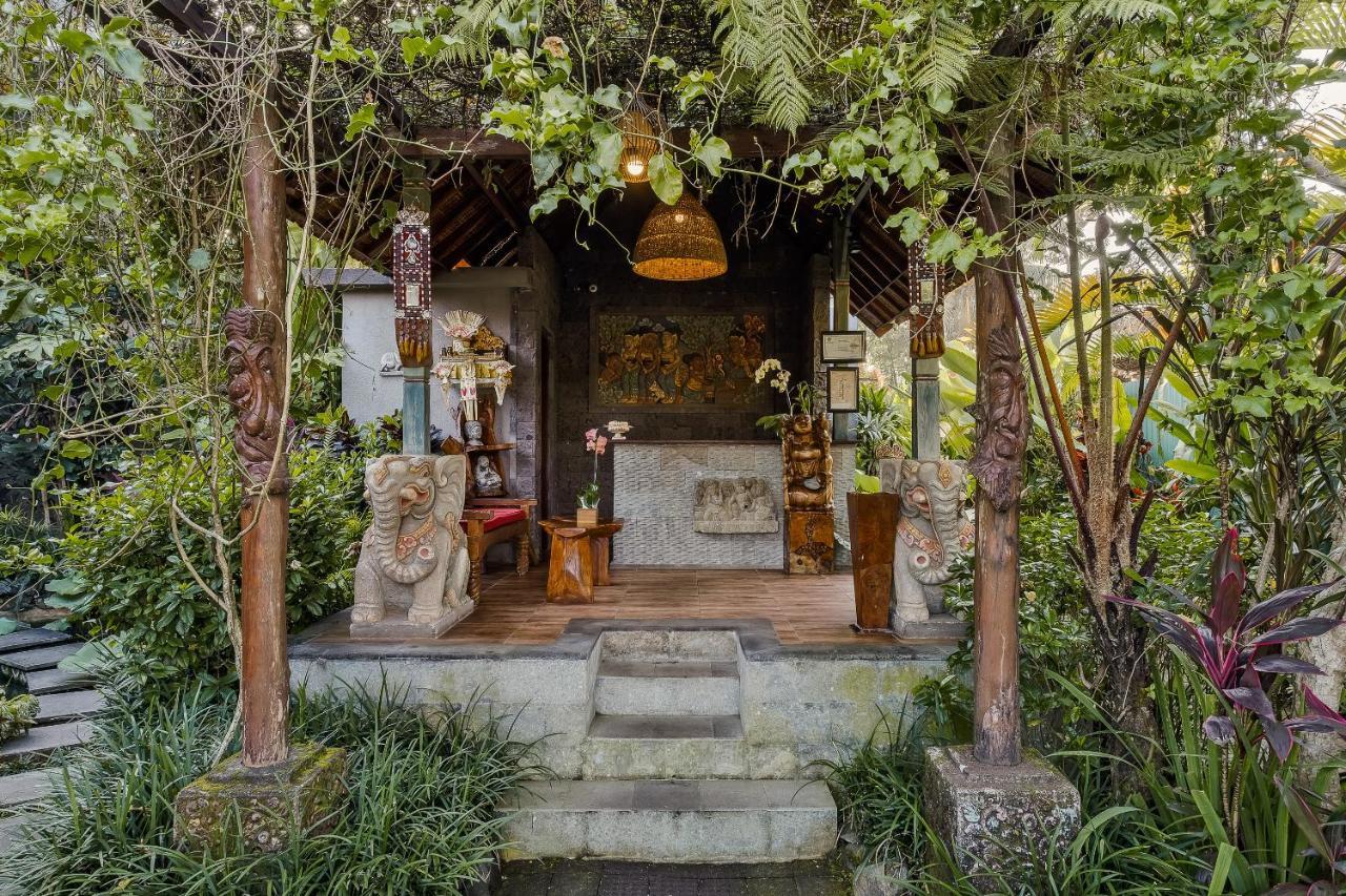 Teja Lokha Ubud Villa Экстерьер фото