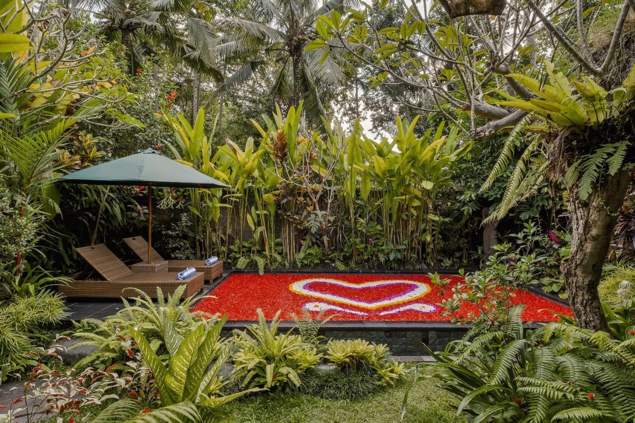 Teja Lokha Ubud Villa Экстерьер фото