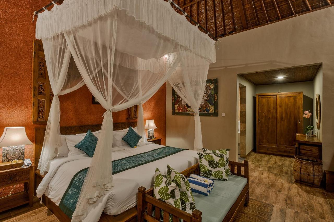 Teja Lokha Ubud Villa Экстерьер фото