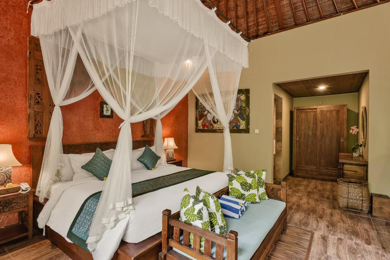 Teja Lokha Ubud Villa Экстерьер фото