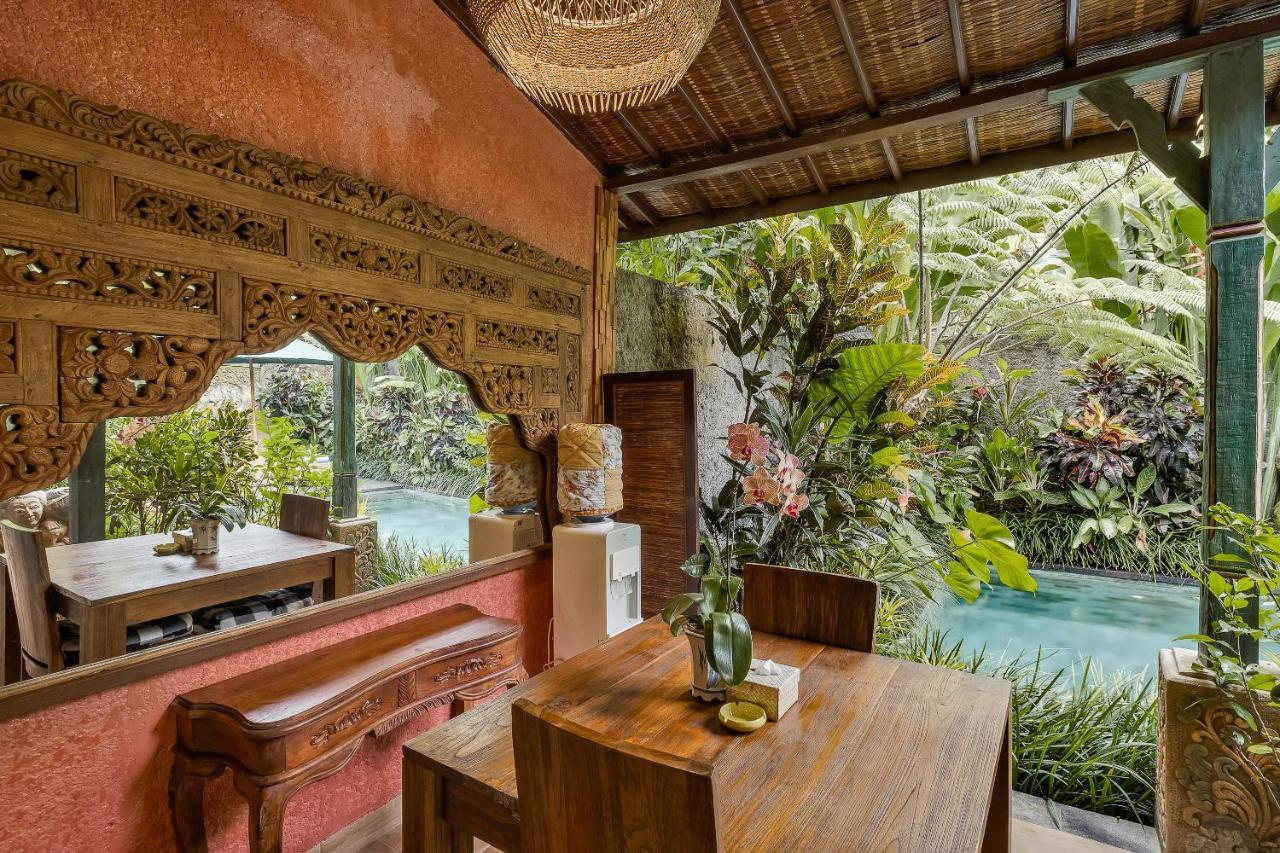 Teja Lokha Ubud Villa Экстерьер фото