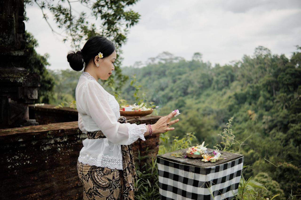 Teja Lokha Ubud Villa Экстерьер фото