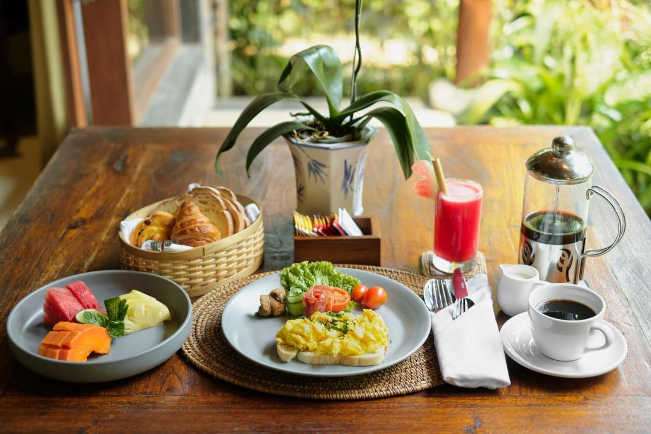 Teja Lokha Ubud Villa Экстерьер фото